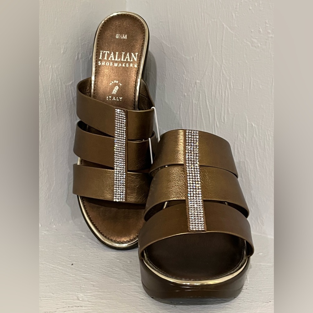 Italian shoe makers 8.6 slip on never worn Bronze brown